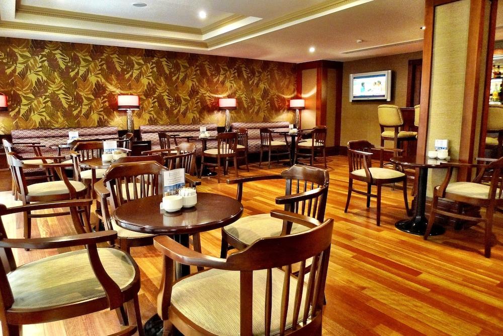 Titanic Comfort Sisli Istanbul Exterior photo